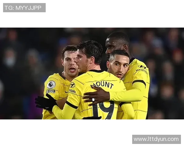 布伦特福德与富勒姆激战正酣精彩对决引发球迷热议 布伦特福德与富勒姆激战正酣精彩对决引发球迷热议