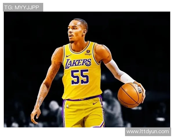 德章泰穆雷的篮球之路与成长历程探讨