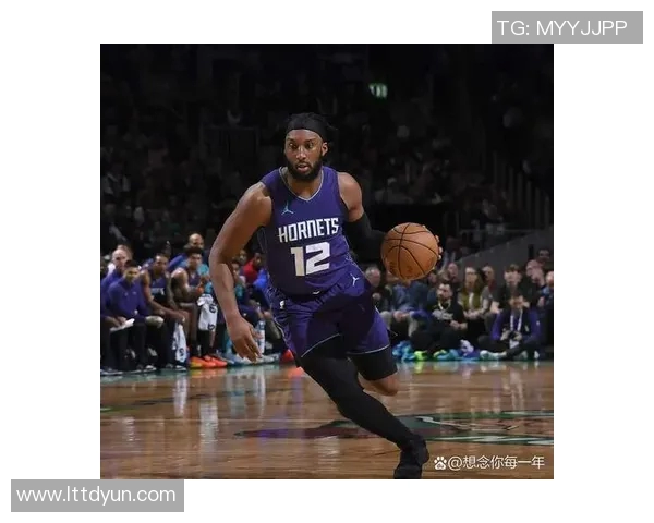 不抢断的足球明星是谁他在场上展现了怎样的风采与技术