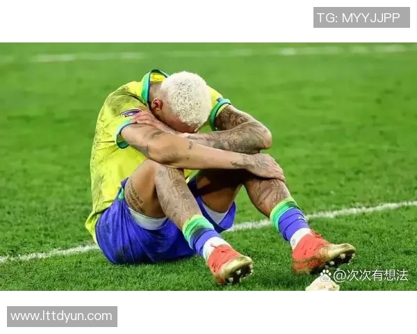 各届世界杯足球明星的辉煌瞬间与传奇故事回顾